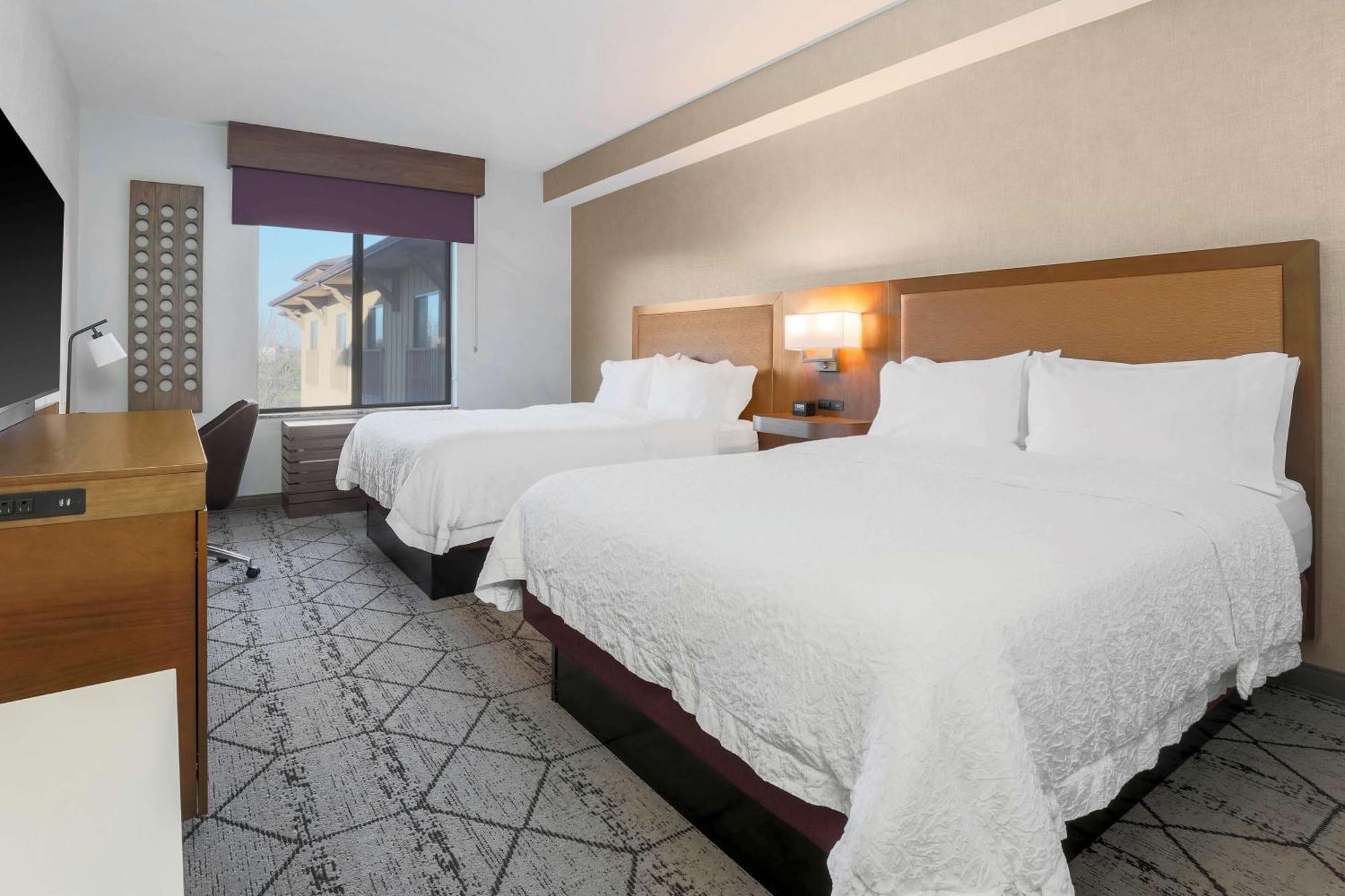 Hampton Inn & Suites Windsor-Sonoma Wine Country Exterior foto