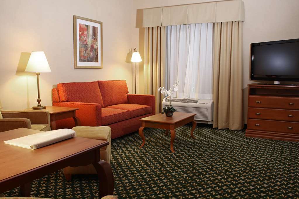 Hampton Inn & Suites Windsor-Sonoma Wine Country Habitación foto
